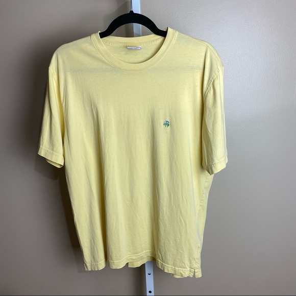 Brooks Brothers Other - Brooks Brothers short-sleeve yellow shirt, size Large, logo on chest